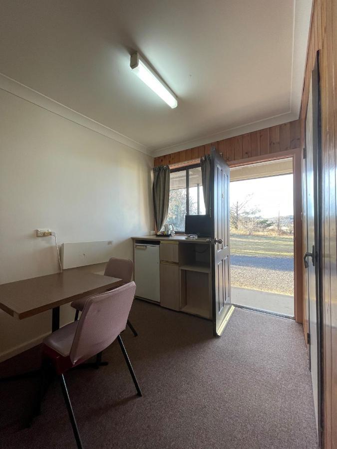 Southern Cross Motor Inn Berridale Exterior photo