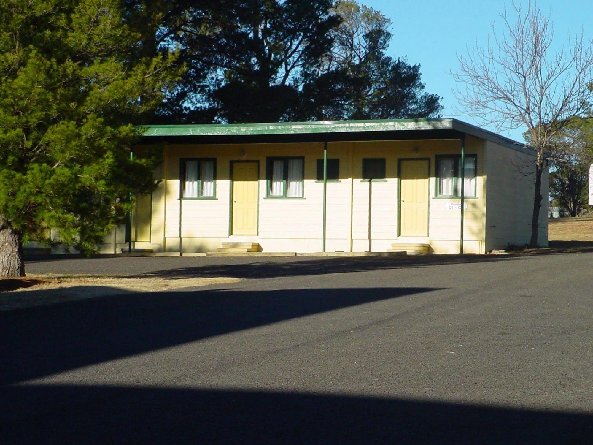 Southern Cross Motor Inn Berridale Exterior photo